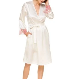 Déshabillé En Satin Et Dentelle Crème