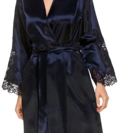 Déshabillé En Satin Manches évasées Dark Navy -Calida Soldes deshabille en satin manches evasees dark navy 310 2