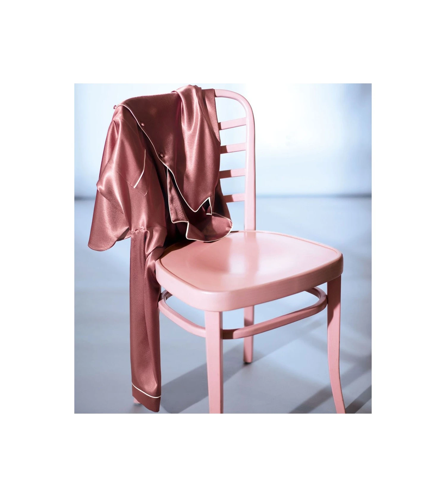 Pyjama Boutonné En Satin Pour Femme PETAL 1 Pyjama Boutonné En Satin Pour Femme PETAL