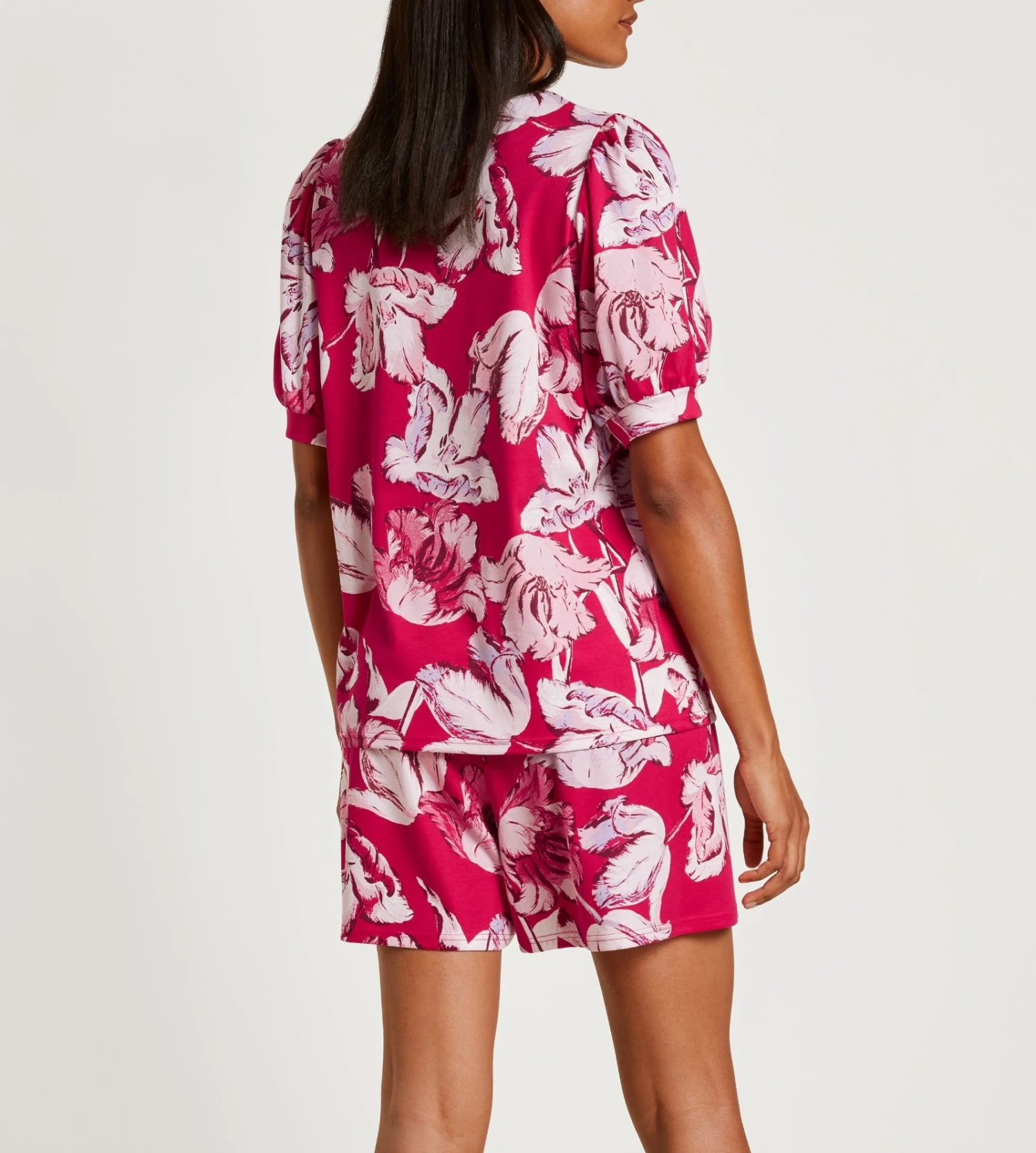 Calida Pyjama Manches Courtes Blooming Nights Barberry Red 3 Calida Pyjama Manches Courtes Blooming Nights Barberry Red – Image 3