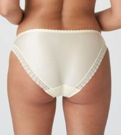PRIMA DONNA Slip Brésilien Brodé Sedaine French Vanilla -Calida Soldes slip bresilien brode sedaine french vanilla 4