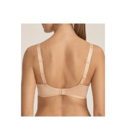 PRIMA DONNA Soutien-gorge Moulé Emboîtant Every Woman LIGHT TAN 11 PRIMA DONNA Soutien-gorge Moulé Emboîtant Every Woman LIGHT TAN -Calida Soldes soutien gorge moule every woman light tan 3