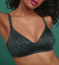 Produits populaires -Calida Soldes soutien gorge sans armatures 843 jungle 1