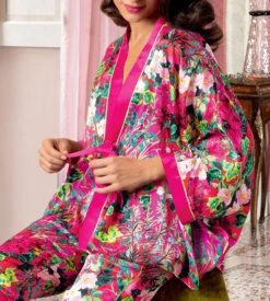 Veste Kimono En Satin Envolee De Fleurs Fuchsia -Calida Soldes veste kimono en satin envolee de fleurs fuchsia 4